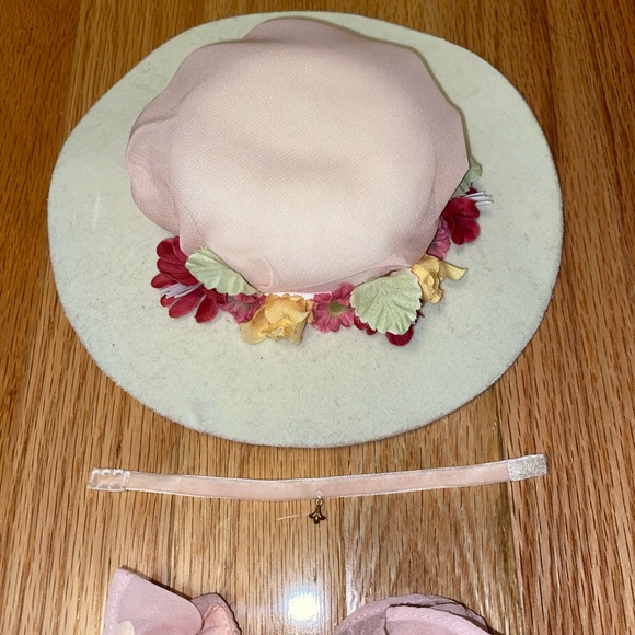 Rebecca’s Movie Premiere Dress Set - Picture 4 of 4